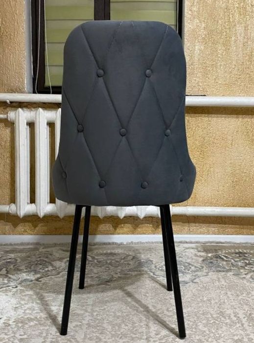 Продаются стулья красивые. Дизайн.