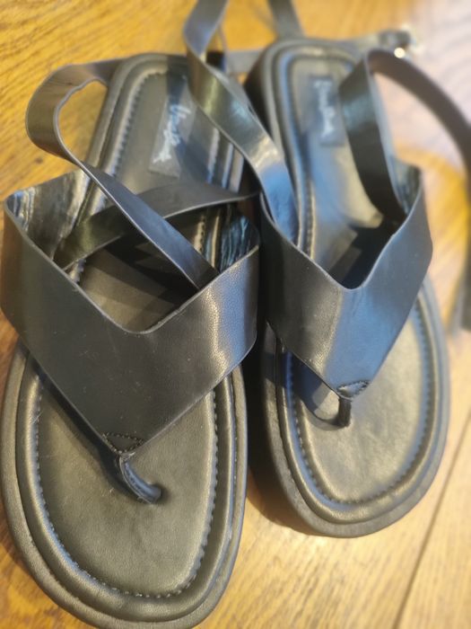 Сандали естествена кожа 25лв.