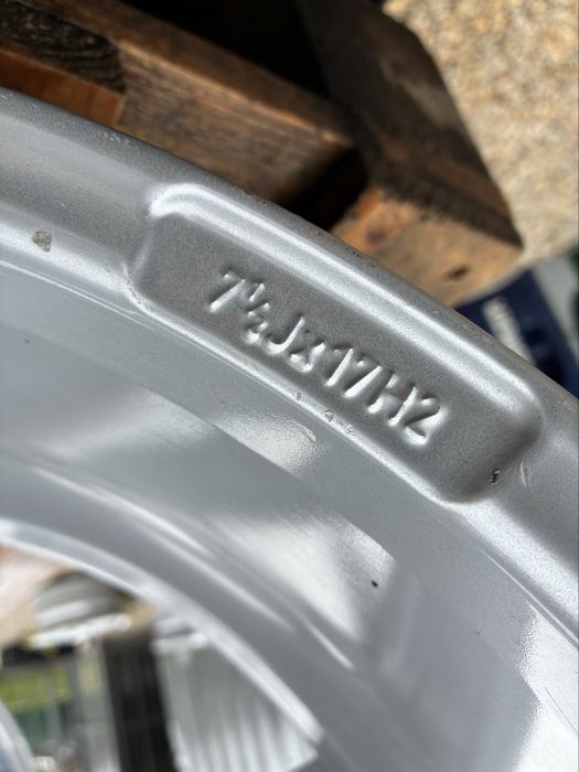 17 цола 5 х 108 мм Волво , Форд , Volvo , Ford