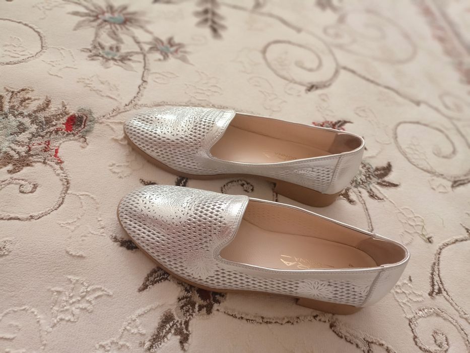 Лоферы женская обувь