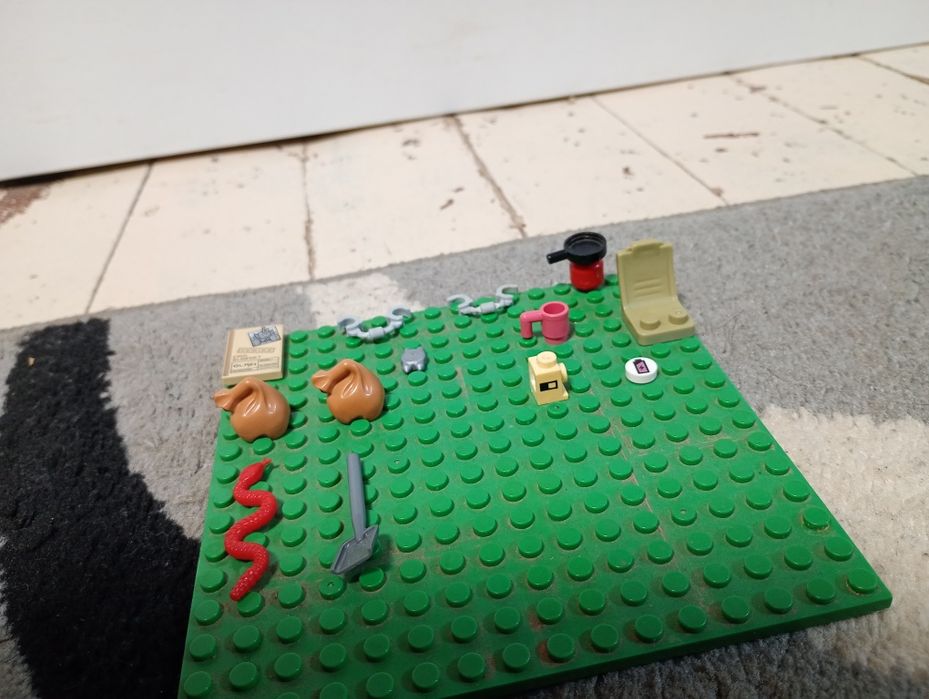 Lego  разнообразни аксесоари