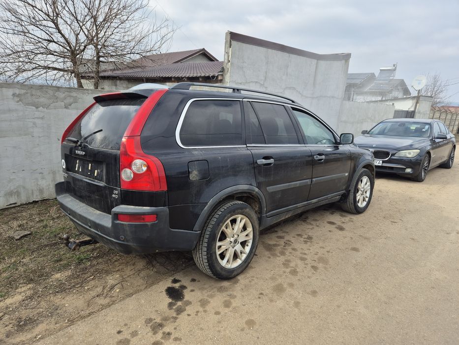 Dezmembrez Volvo XC90 2.4 euro 4 model 2006 2010