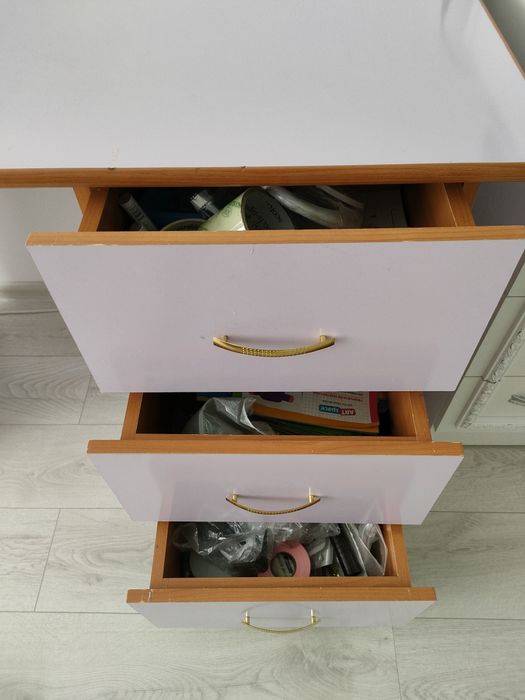 Парта для школьников