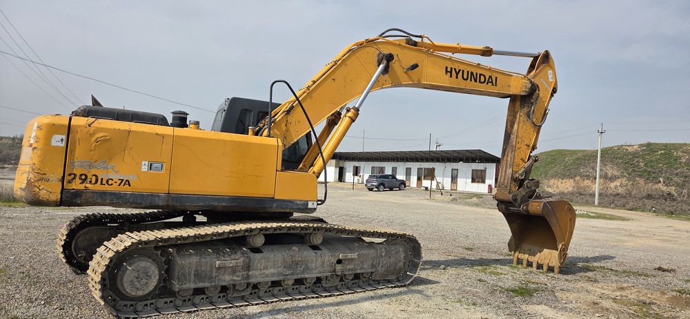 Сотилади HYUNDAI 290ls-7A