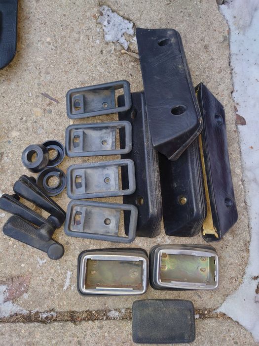 Fete usi ARO 244+accesorii