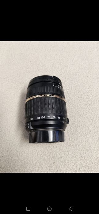 Nikon D5100  cu obiective, doua încărcătoare și 3 acumulatori