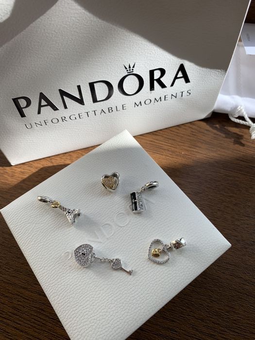 Шармы на браслет Пандора/Pandora