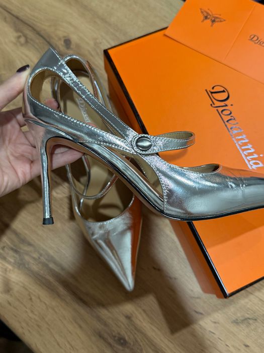 НОВЫЕ ТУФЛИ Djovannia.