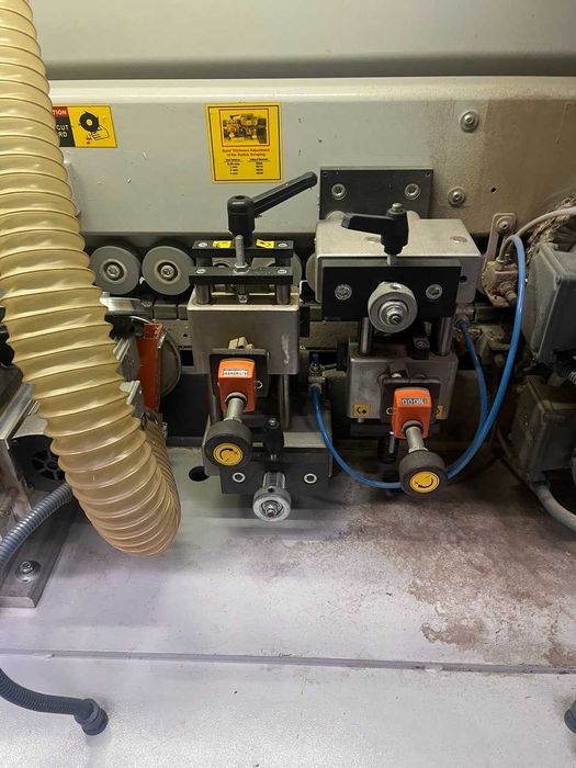 Кантираща машина Ayzaband 4 FR ULTRA с предфрезоване втора уптореба