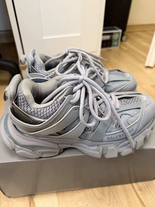 Balenciaga Track 36