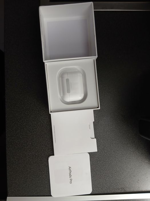 Airpods pro 2 (resigilate) nefolosite