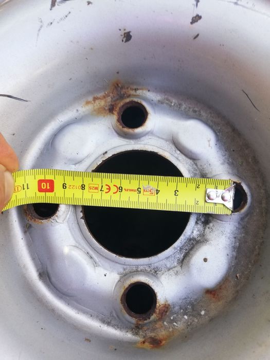 Vand  2  jante renault 21, de 14"