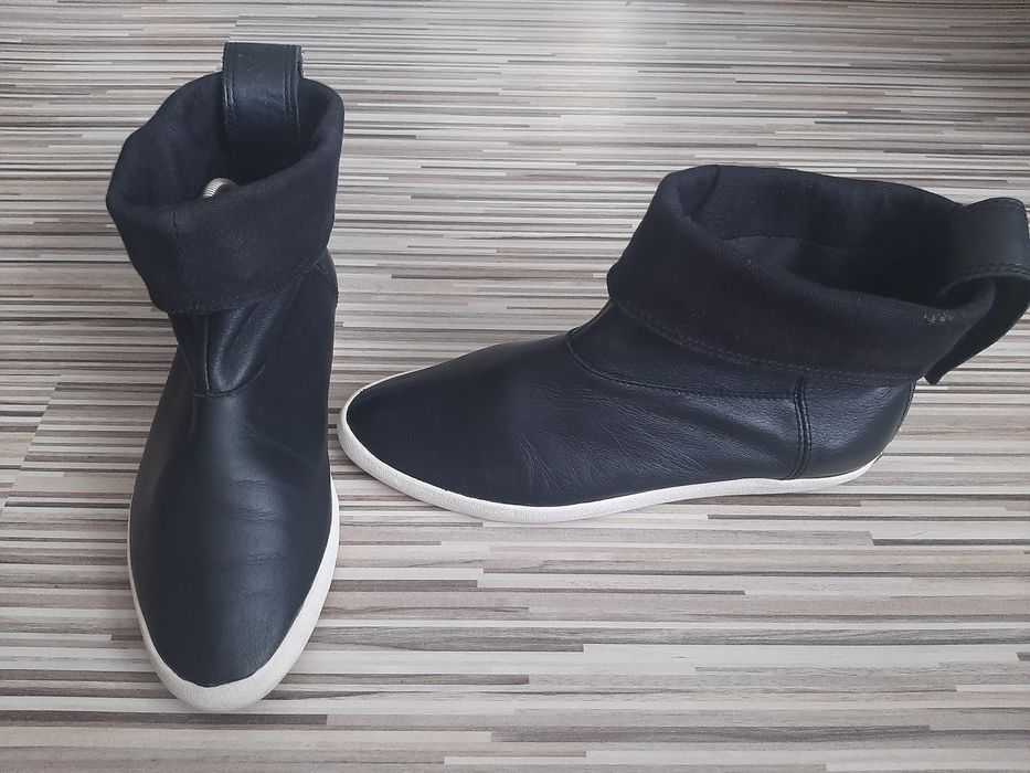 Adidas piele mărime 38 (uk5)