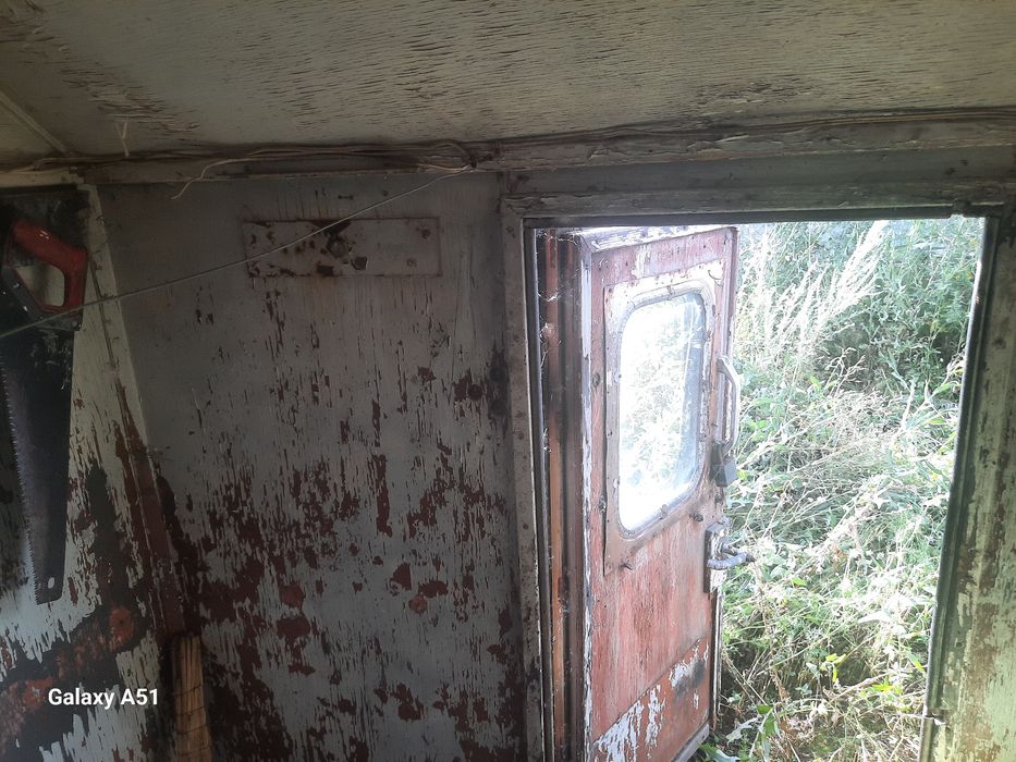 Продам будку-вагончик для хранения хозяйственных инвентаря, и мн др