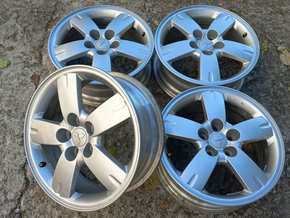 17 5x114.3 Mitsubushi Honda Hyundai Toyota Enkei 6.5j et38 Без Забележ