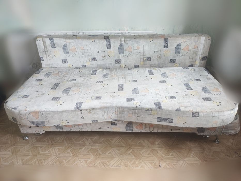 Продаётся тахта диван