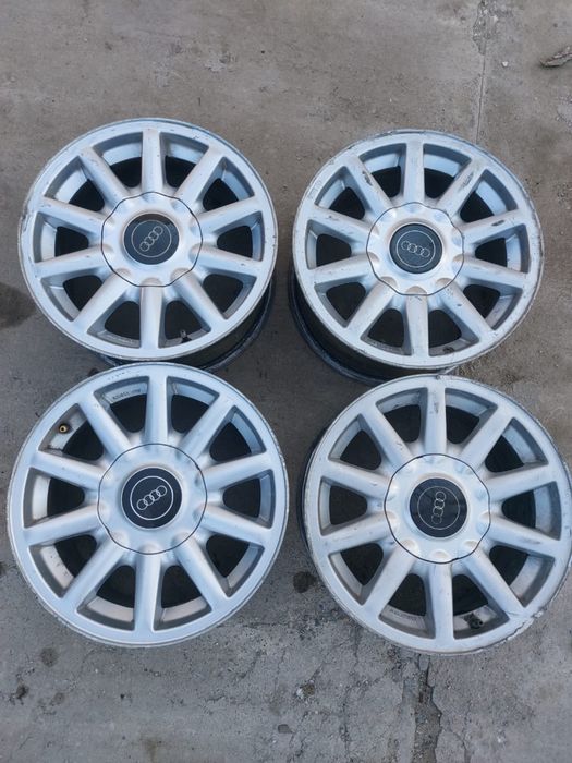 Ромашка Ауди С4.