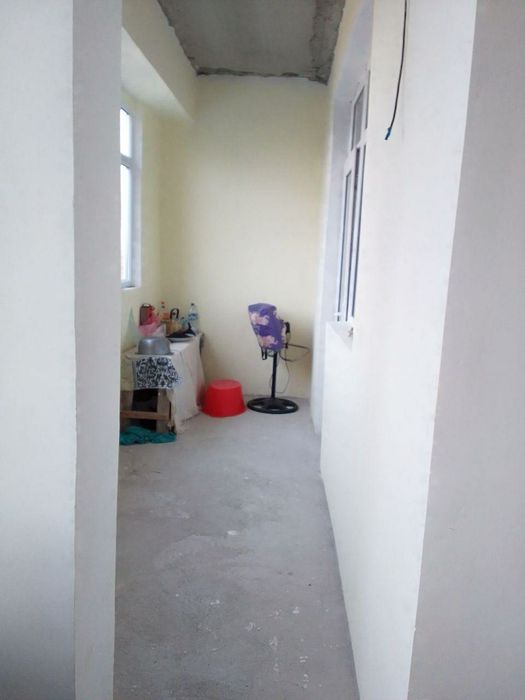 Зангиота туман сортепа мфй амир темур кочаси 4 етажли дом 2-хона