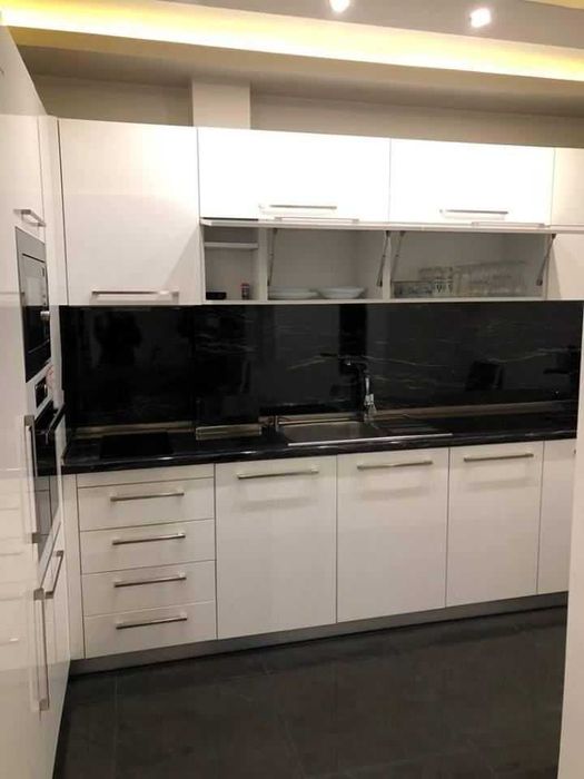 Продава се Тристаен апартамент в София, Оборище - 115 кв.м за 1357 €/кв.м - Снимка #5