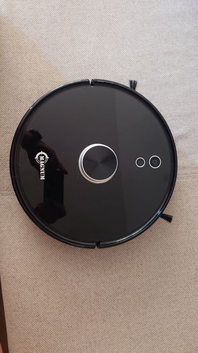 Прахосмукачка робот MAGNUM UV, мокро и сухо почистване, нова батерия