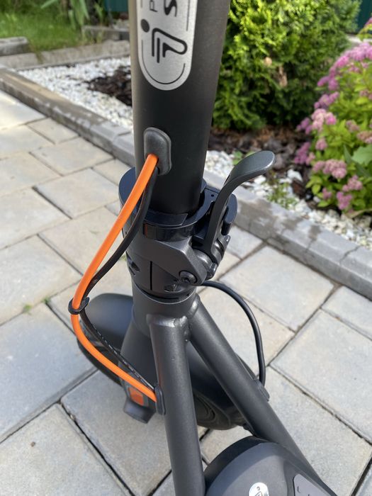 Продаётся электросамокат Ninebot F30