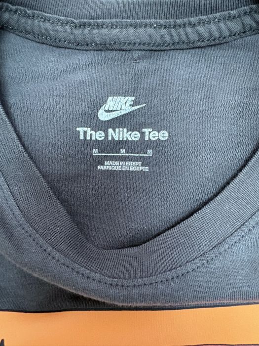 Tricou nike.