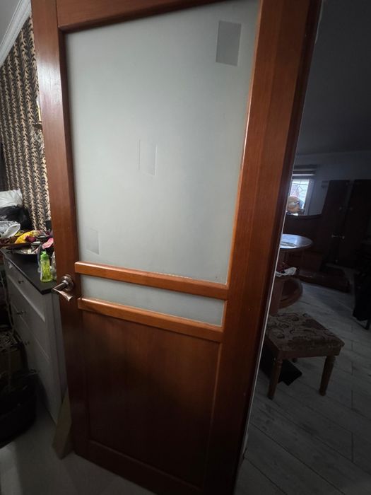 Деревянные двери