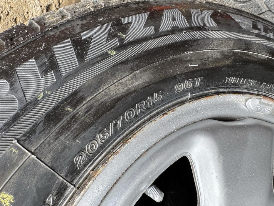 Джанти с зимни гуми Subaru