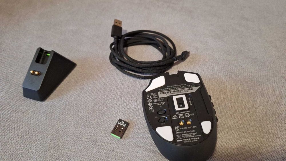 Mouse Razer Naga Pro Wireless – gaming, stare foarte bună