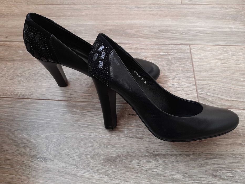 Оригинални обувки Sufinna, номер 36 в перфектно състояние