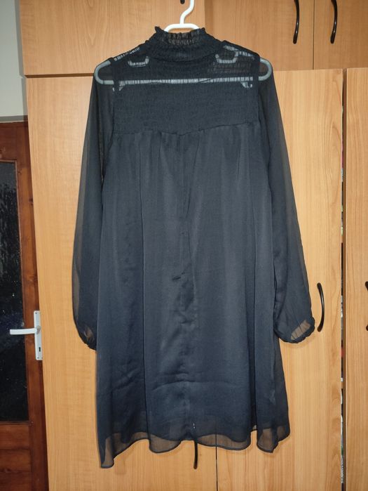 Rochie neagră H&M