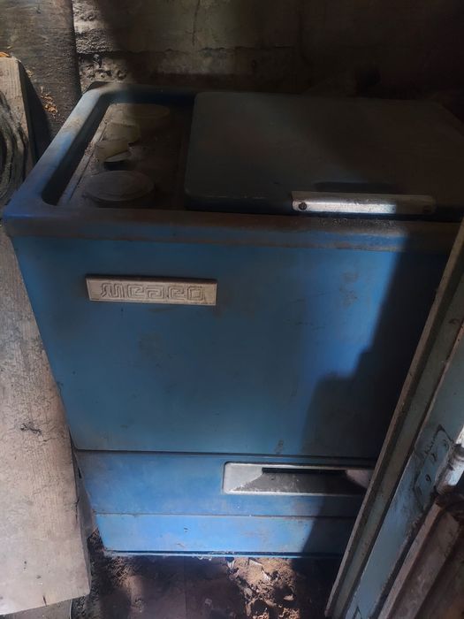 Продам печь на жидком топливе