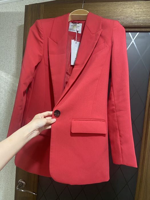 Срочно продам костюм