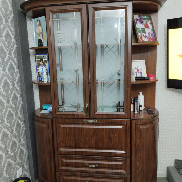 Продам шкаф срочно