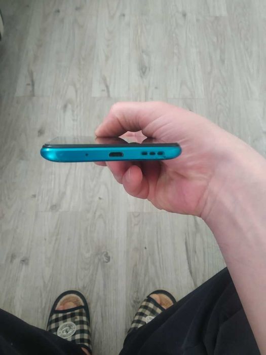 Продам Телефон Redmi 9a