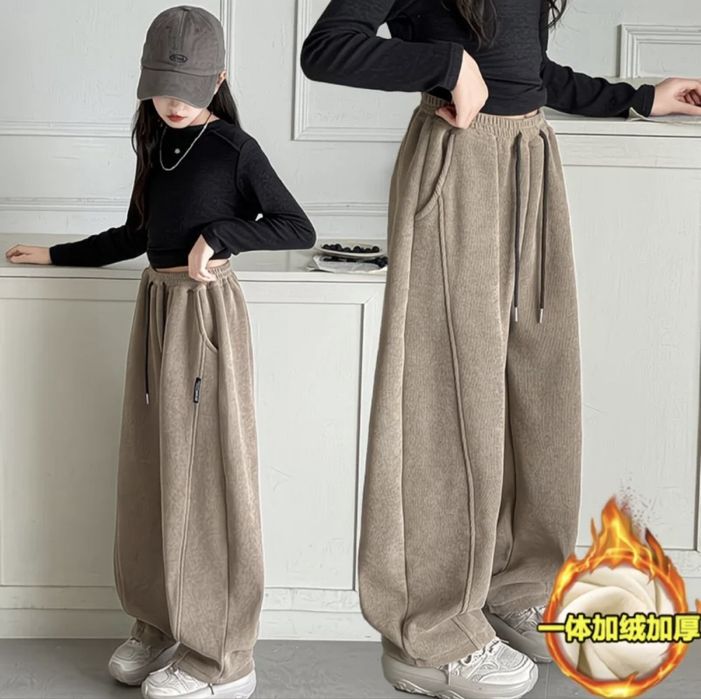 Детские вещи на девочку рост до 130 см