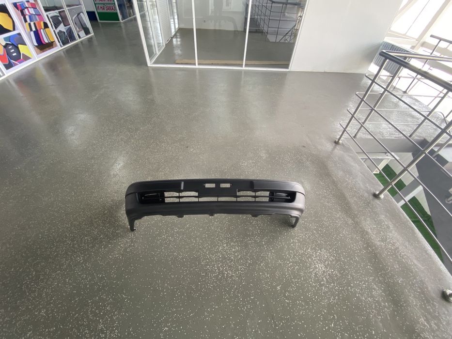 Бампер Передний Карина е