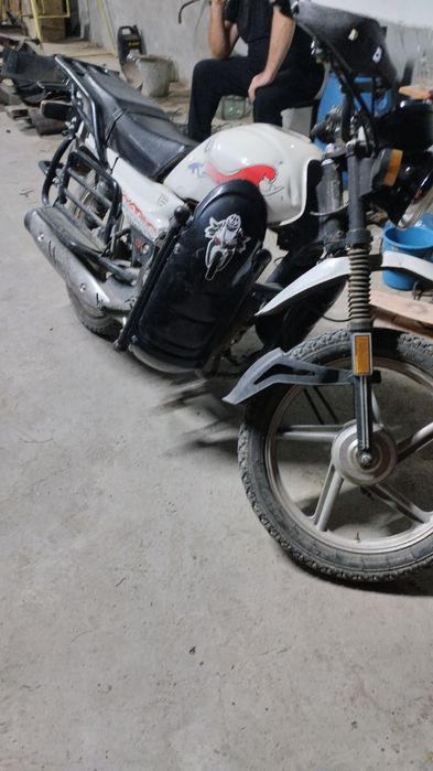 Продам мотоцикл китайский