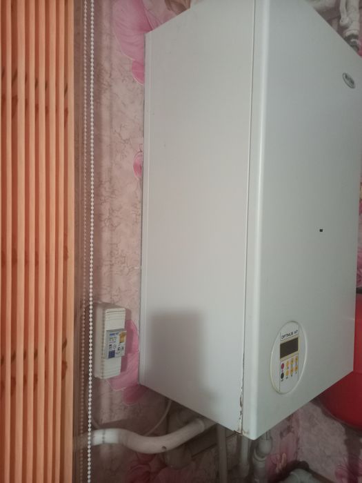 продается настенный котел