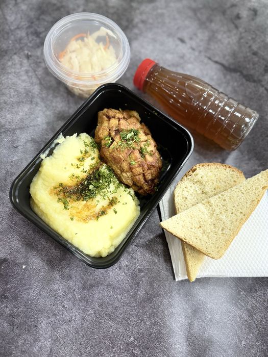 Доставка еды (завтрак, обед, ужин)