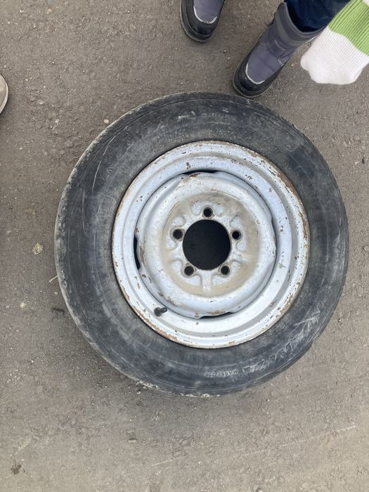 Продается  родные диска от волги 2401