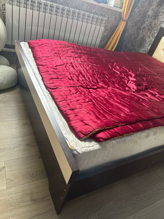 Мебель кухонный гарнитур,кровать