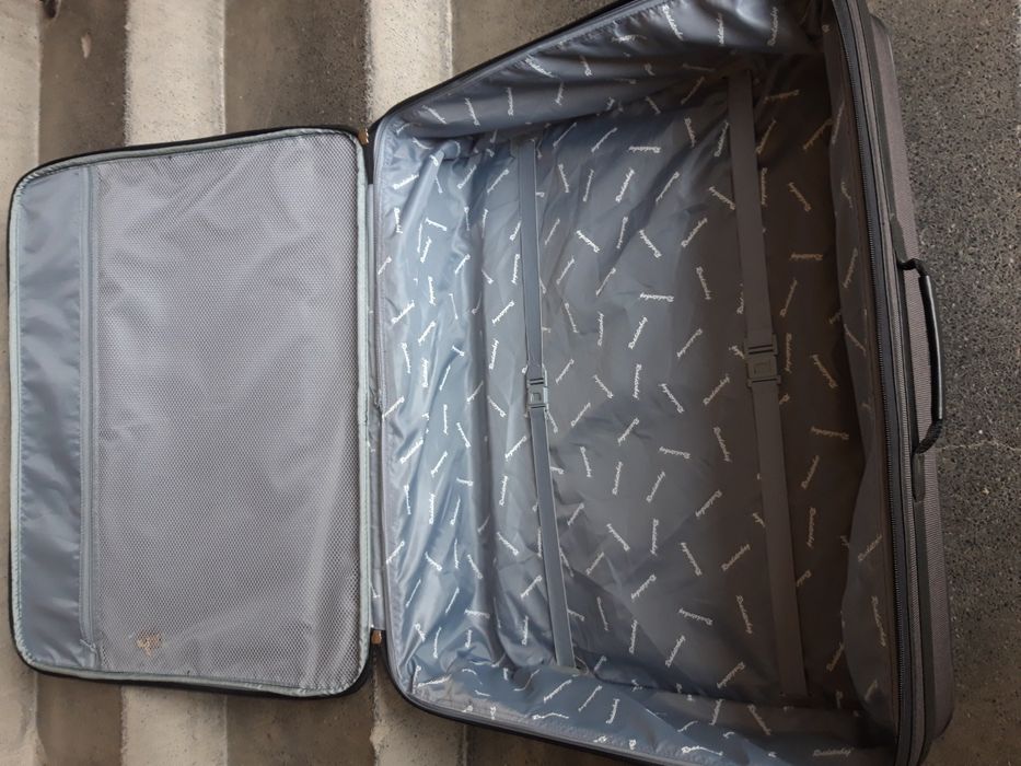 roadsterbag 42 интересен куфар нов