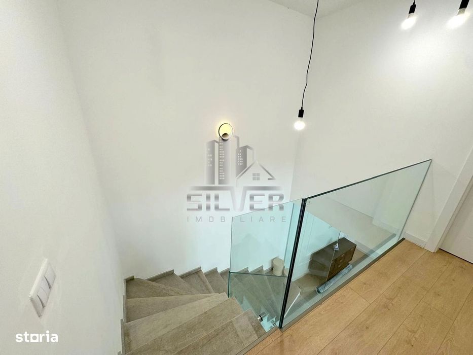 Casa tip duplex  la cheie.