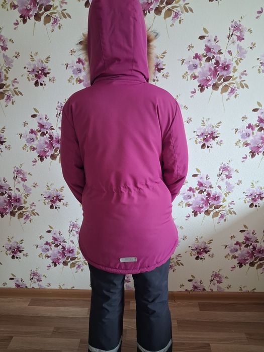 Продам зимний костюм на девочку