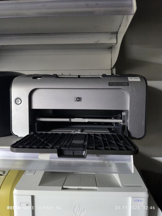 Принтера ,МФУ ,мониторы ноутбуки.