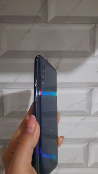 Самсунг А50 сатылады