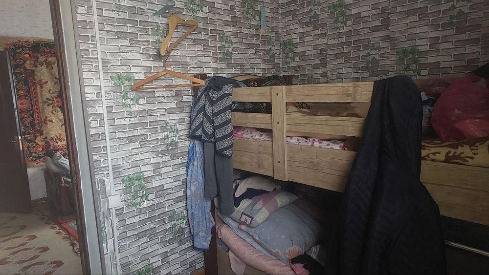 1²/1/5 (1 этаж). Башлык, Яккасарайский р-н. Квартира 39 м², дом панель