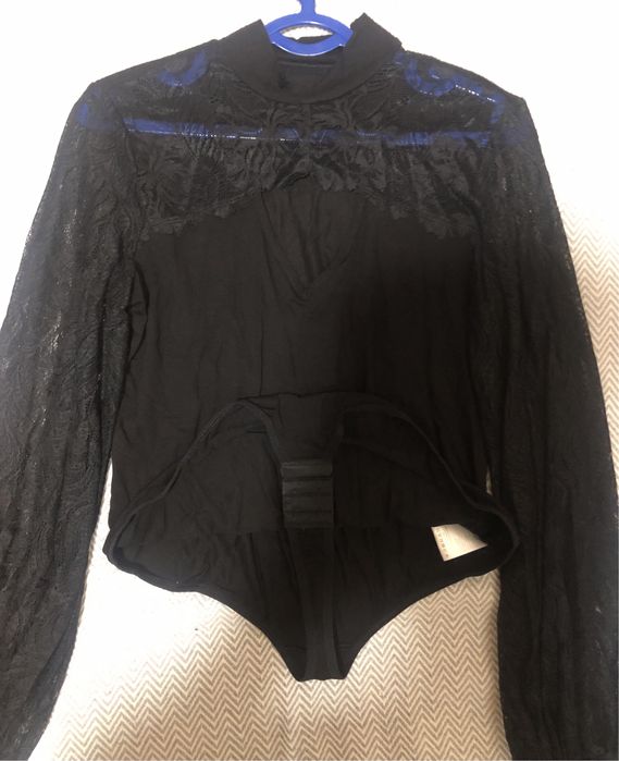 Боди-блузка «Moremio»