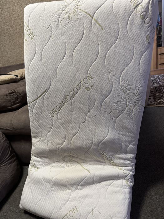 Продам детскую кроватку и манеж